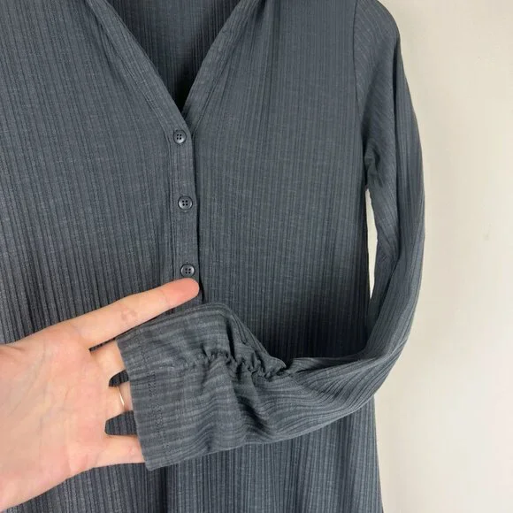 Z Supply Gray Ribbed Knit Long Sleeve Henley Maxi Dress - Picture 3 of 6